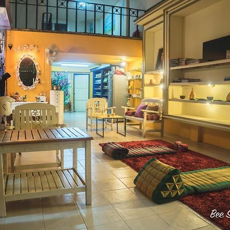 Bee Sleep Hostel Koh Chang หาดคลองพร้าว ภายนอก รูปภาพ