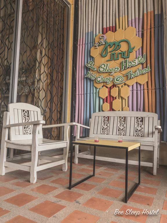 Bee Sleep Hostel Koh Chang หาดคลองพร้าว ภายนอก รูปภาพ
